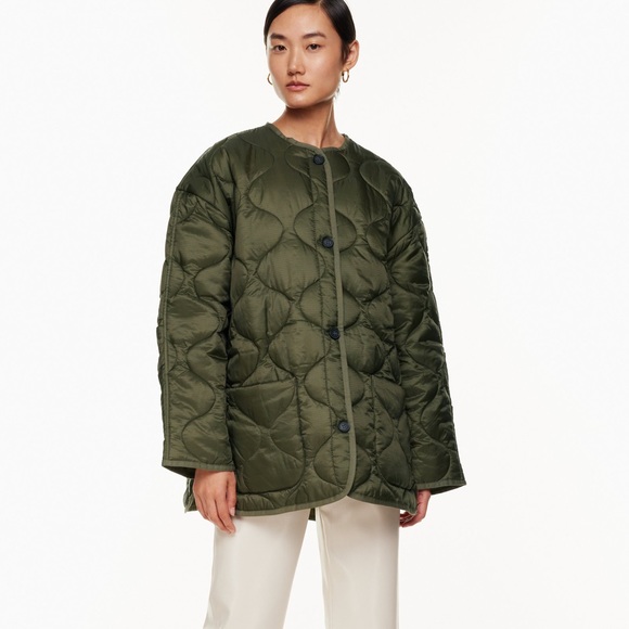 Aritzia Babaton Evergreen Quilted Liner Jacket in Gunmetal Green - Picture 13 of 13